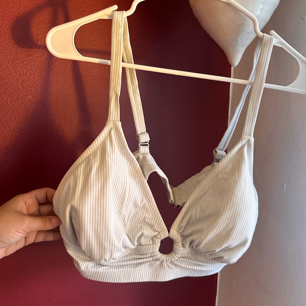 Bathing suit